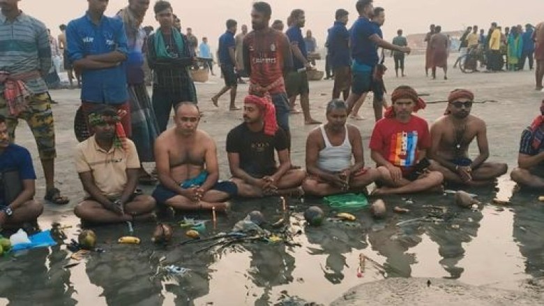 দুবলার চরে তিন দিনব্যাপী রাসপূজা ও পুণ্য