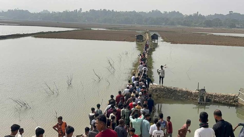 টেকনাফ সীমান্তে মাইন পুঁতে রাখার অভিযোগ 