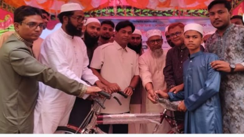 ভাঙ্গুড়ায় রোজার ৩০দিন  নামাজ আদায়ের জ