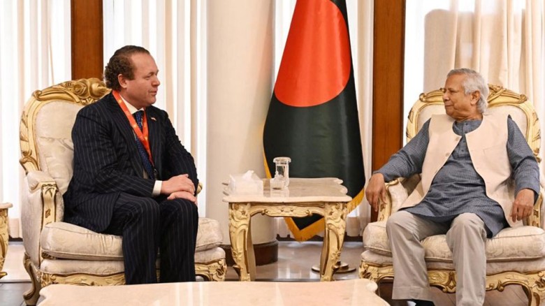 বাংলাদেশে বিনিয়োগ করতে চান ট্রাম্পের ব্যবসায়িক অংশ...