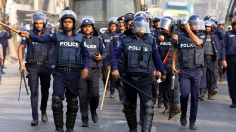 যে ১৩ কারণে জনবান্ধব হতে পারছে না পুলিশ...