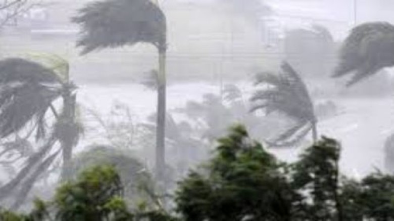 সন্ধ্যার মধ্যে ৭ জেলায় ৬০ কিমি বেগে ঝড়ের শঙ্কা...