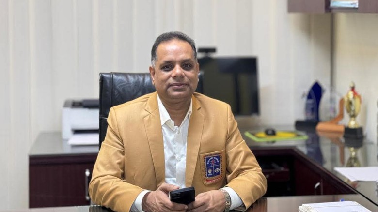 এনইউ এর নতুন ভিসি ড. মো: মিজানুর রহমানকে