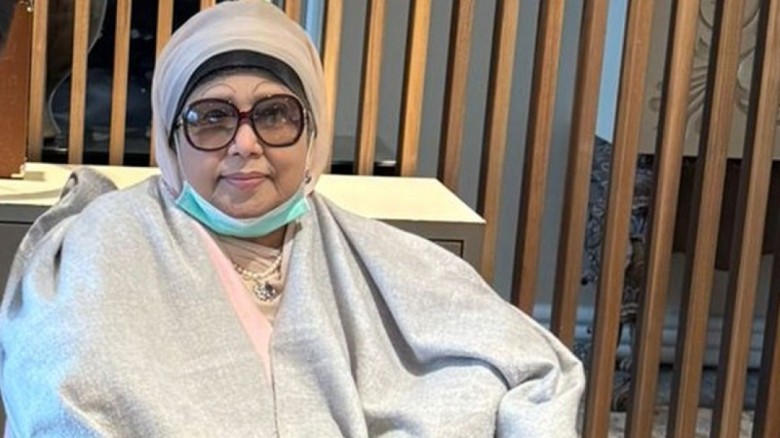 নিবিড় পর্যবেক্ষণ খালেদা জিয়া