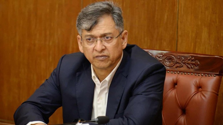 পুলিশের উচ্চপর্যায়ে রদবদল শুরু: স্বরাষ্ট