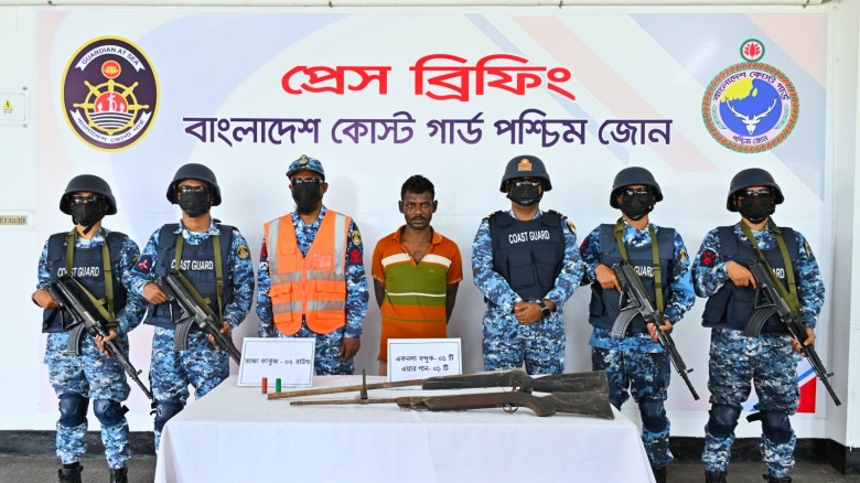 সুন্দরবনে অভিযান: ছোট সুমন বাহিনীর সেকেন