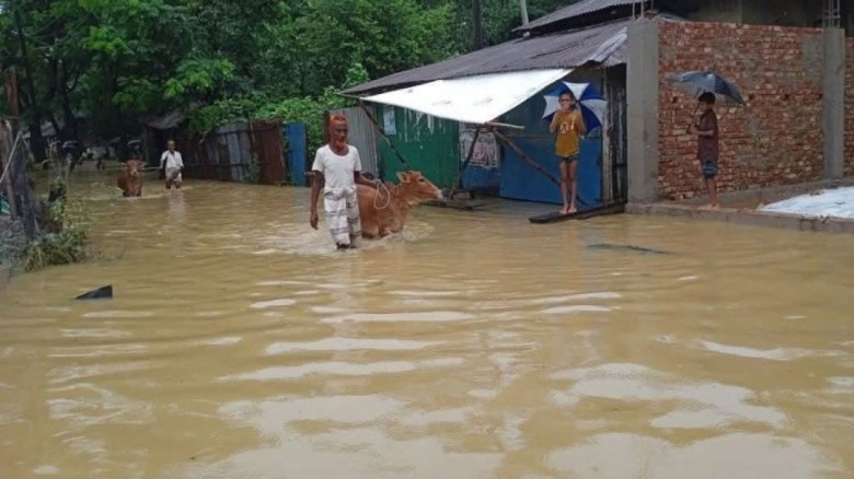 চট্টগ্রামে বন্যা: সাড়ে ৭ লাখ মানুষ ক্ষতি