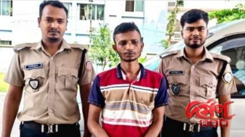 ভাঙ্গুড়ায় ৩০ পিস ইয়াবাসহ যুবক গ্রেপ্তার।